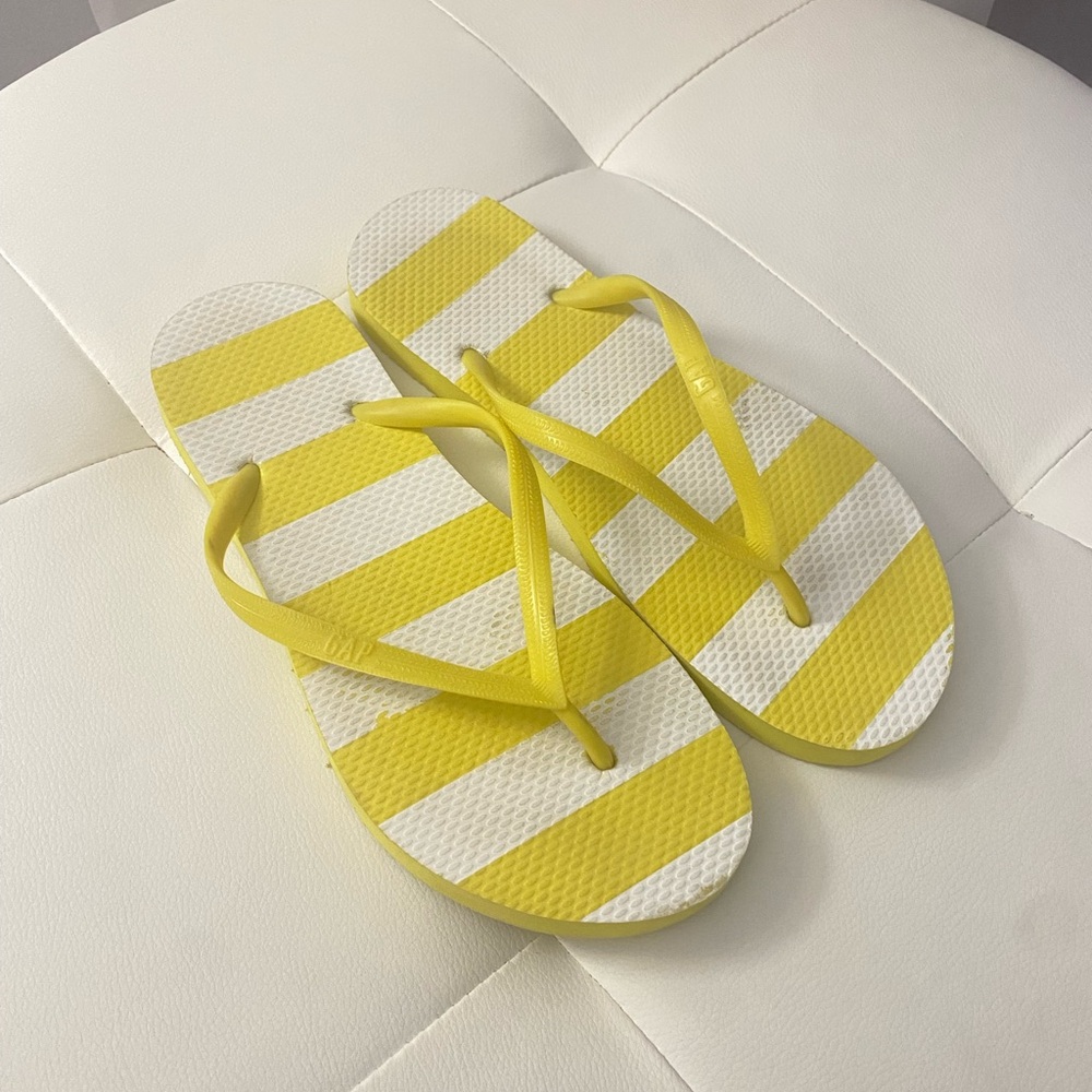Gap Striped Flip Flops